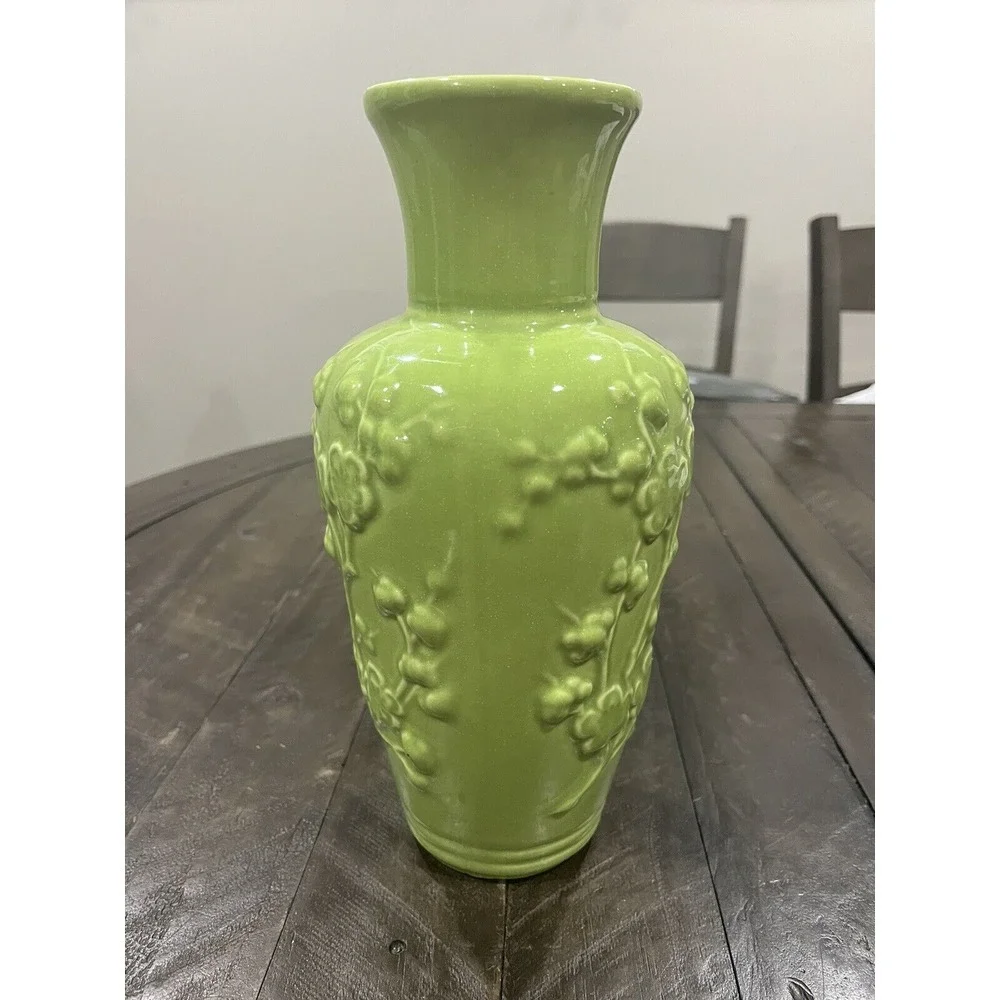 VTG Hyalyn  574 Vase‎ Art Pottery Oriental Style Flowers Celadon Green USA 11